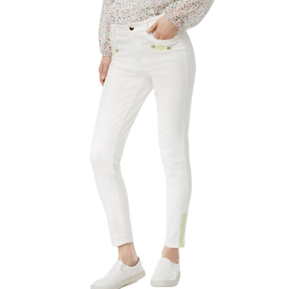 Cynthia Rowley White Floral Embroidered Jeans NWT